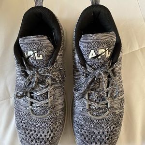 APL Techloom Pro Sneakers